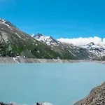 Apartamento Chateau A-3 By Interhome Saas Fee