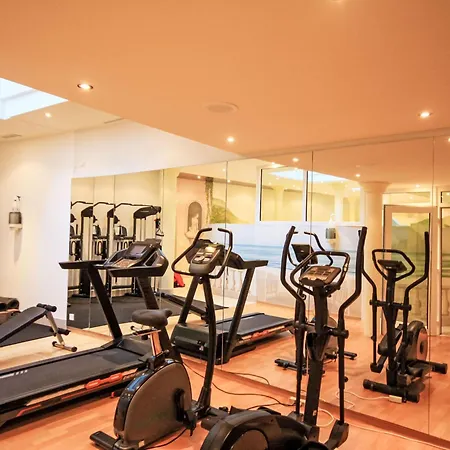 Chateau A-3 By Interhome Daire *